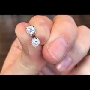 14k Diamonds Earrings